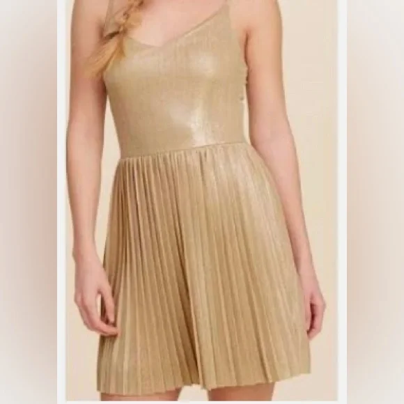 hollister gold dress Women's Satin Back Bow Bodycon Dress in Butter Yellow Size XL PETITE from Hollister
